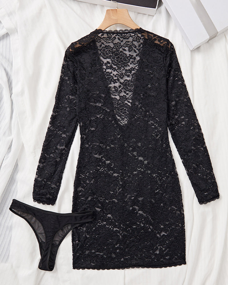 Lena™ | Sukienka nocna z głębokim dekoltem w kształcie V i akcentem łańcuszka